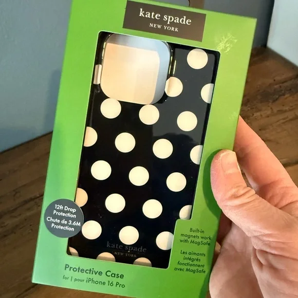 NWB Kate Spade Black and White Polka Dot Case for iPhone 16 Pro - Picture 5 of 5